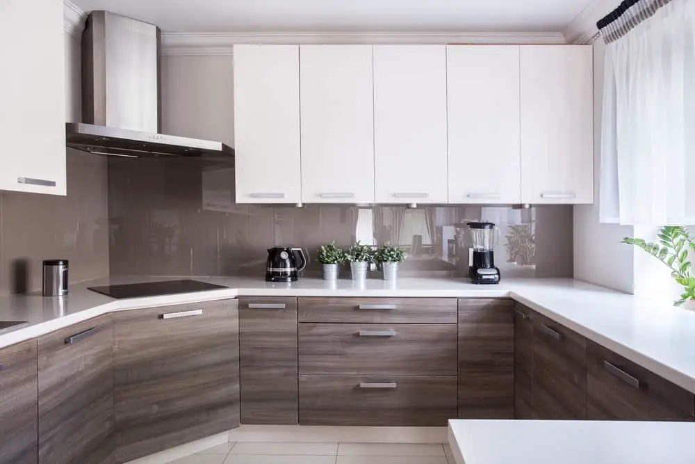 Beige Meets Wood modern kitchen ideas