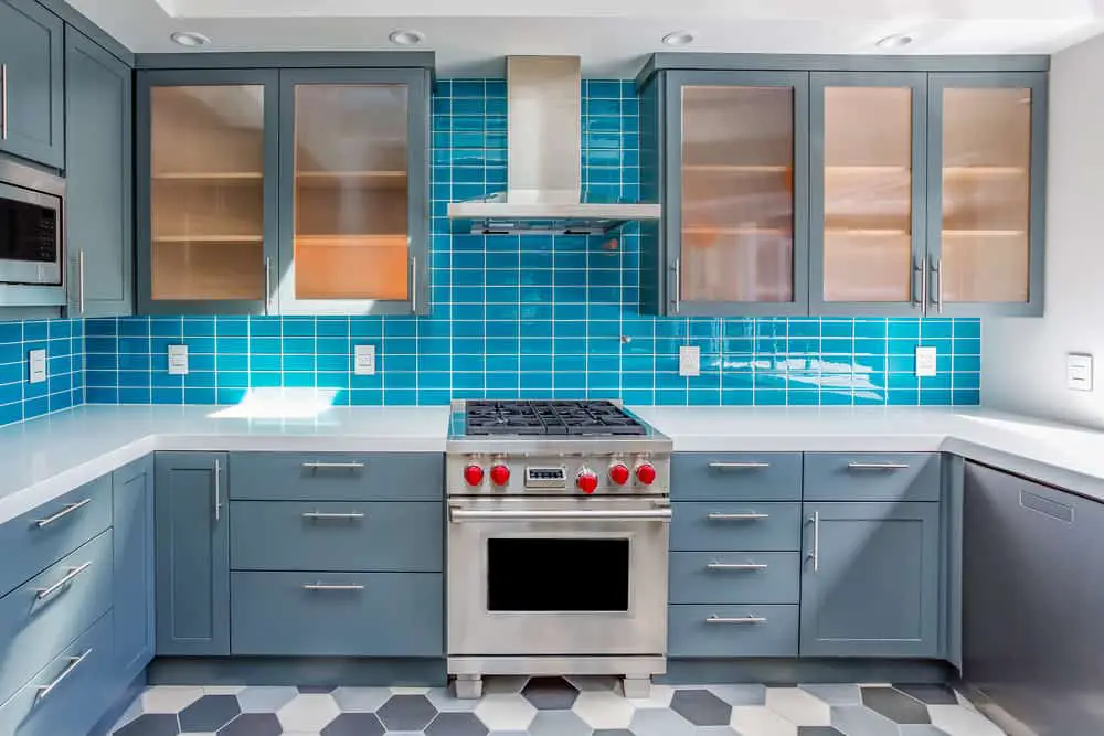 Coastal Cabinet Designs kitchen cabinet hardware ideas