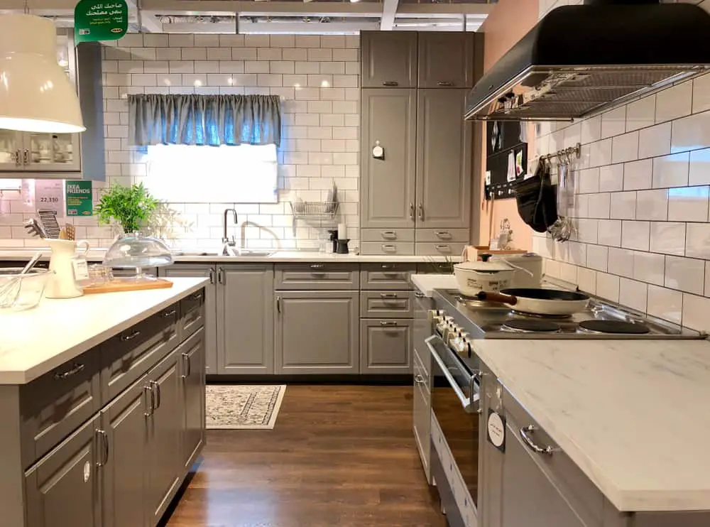 Grey Colour Scheme cabin kitchen ideas