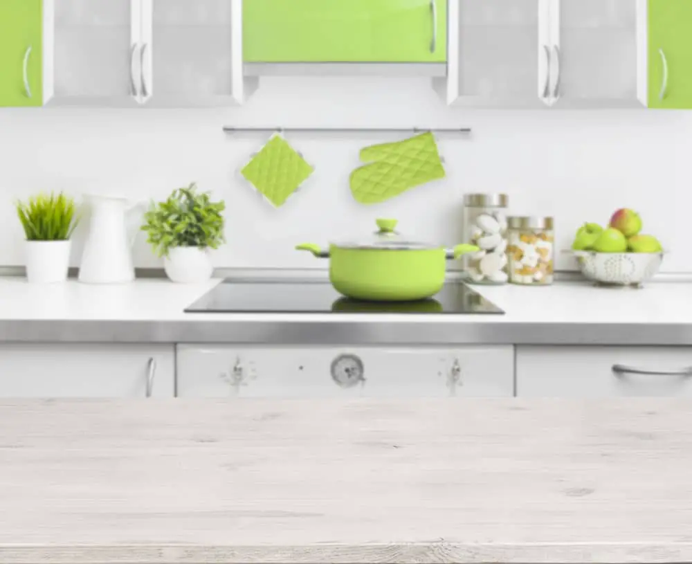 Pick A Single Contrasting Color white kitchen ideas