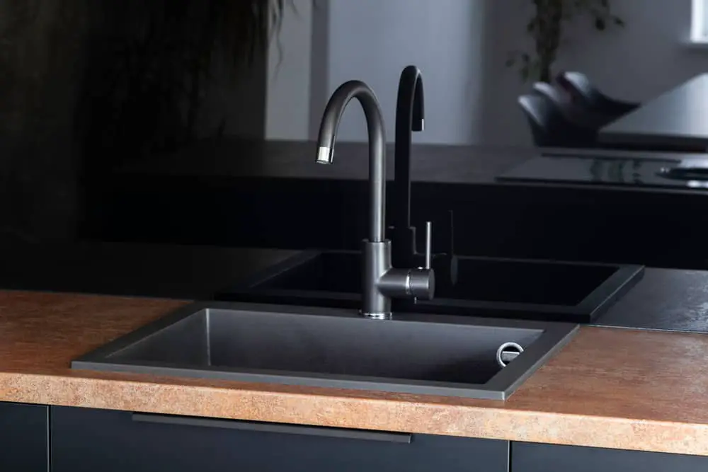 Copper-Looking Granite kitchen countertop design ideas