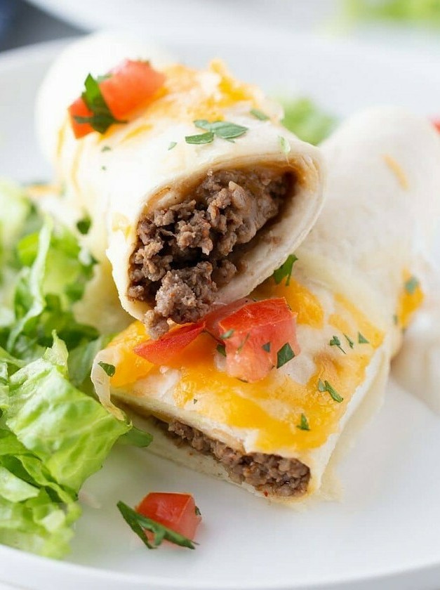 Cheesy Baked Low Carb Burritos with Ground Beef