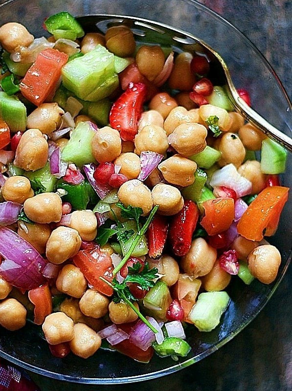 Easy Chickpea Salad