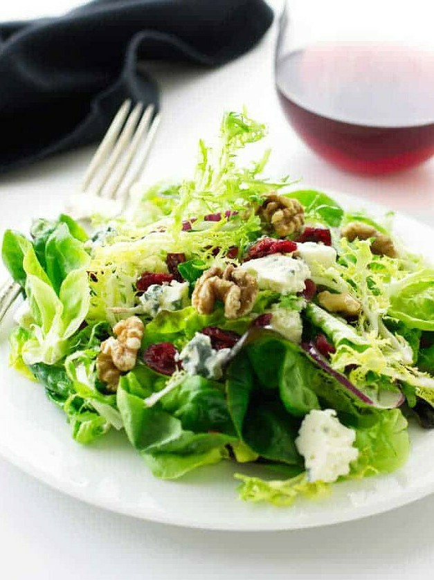 Tossed Green Salad with Gorgonzola and Cranberries