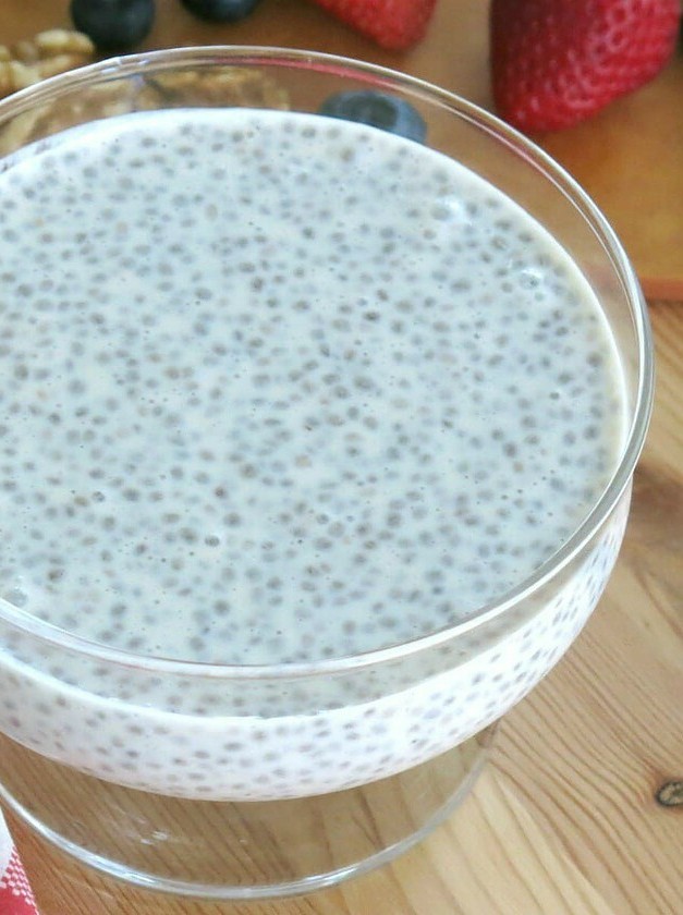 Overnight Vanilla Chia Seed Pudding