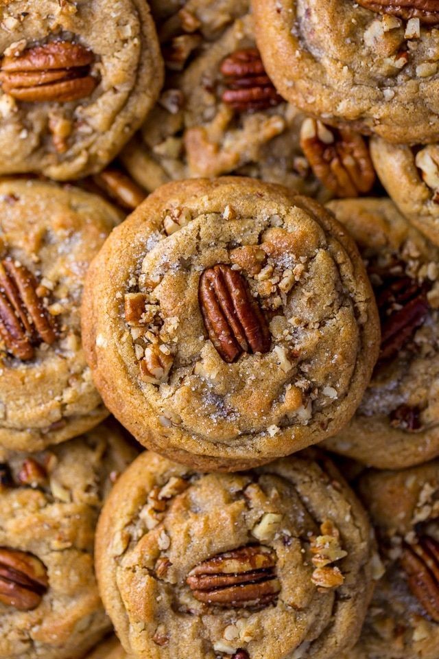 Flourless Fudge Cookies