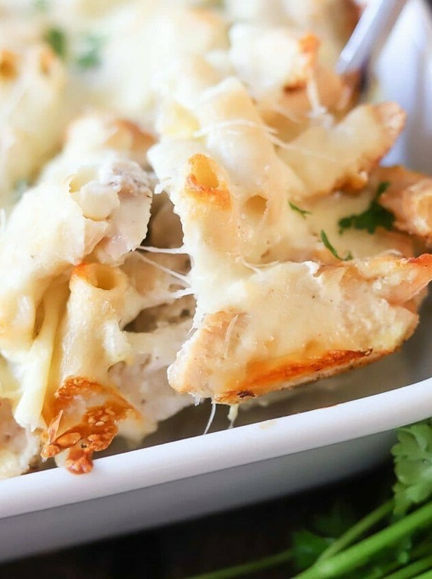 Baked Chicken Alfredo Casserole