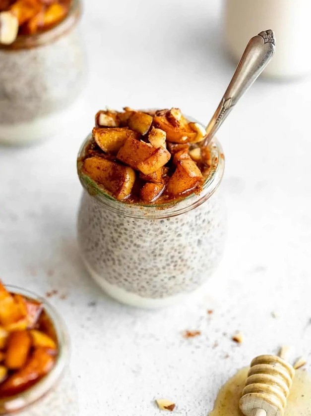 Apple Pie Overnight Chia Pudding