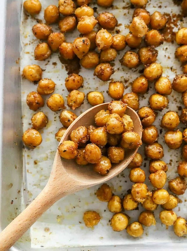 Crispy Oven Roasted Chickpeas