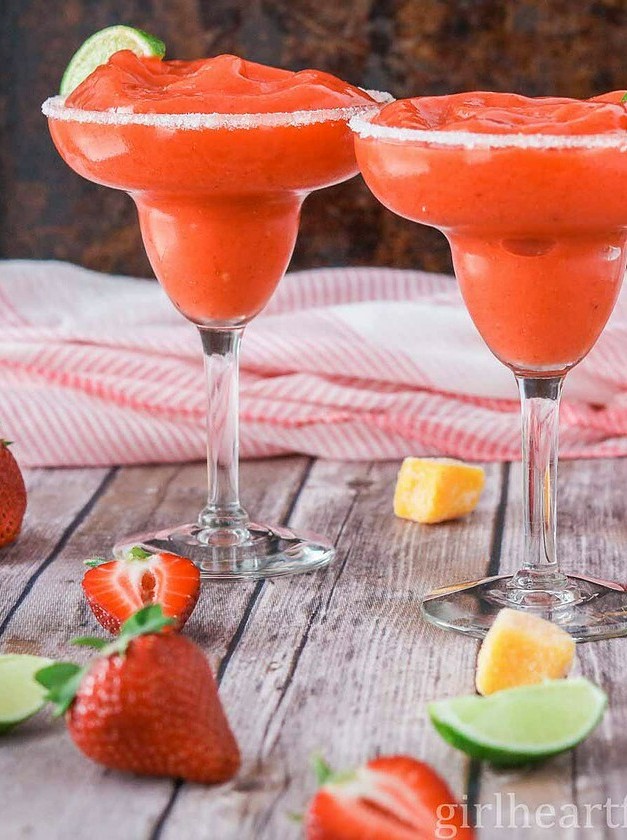 Frozen Strawberry Mango Margarita