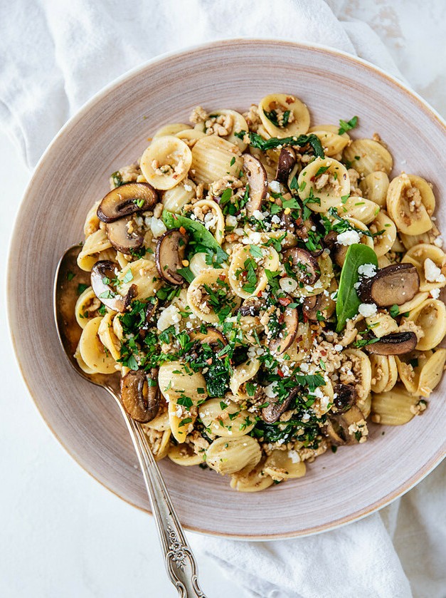 Weeknight Pasta with Turkey and Spinach