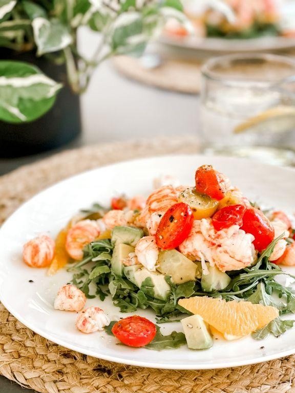 7 Mares Salad with Citrus Dressing