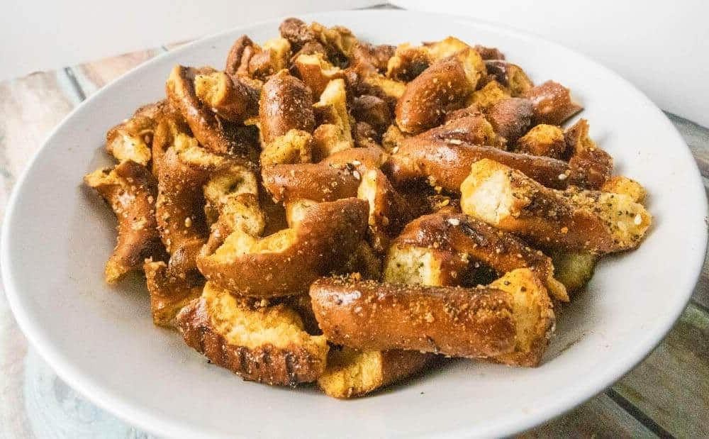 Air Fryer Everything Bagel Seasoned Pretzels