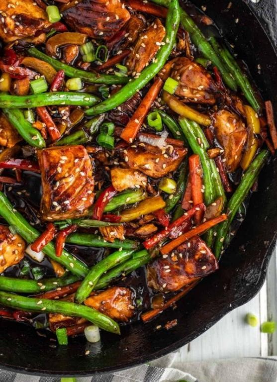 Alaskan Salmon Stir-Fry with Vegetables