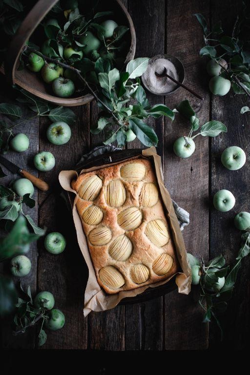 Apple Cake with Honey Syrup