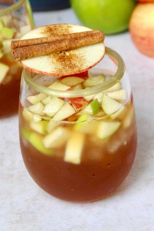 Apple Cinnamon Sweet Tea