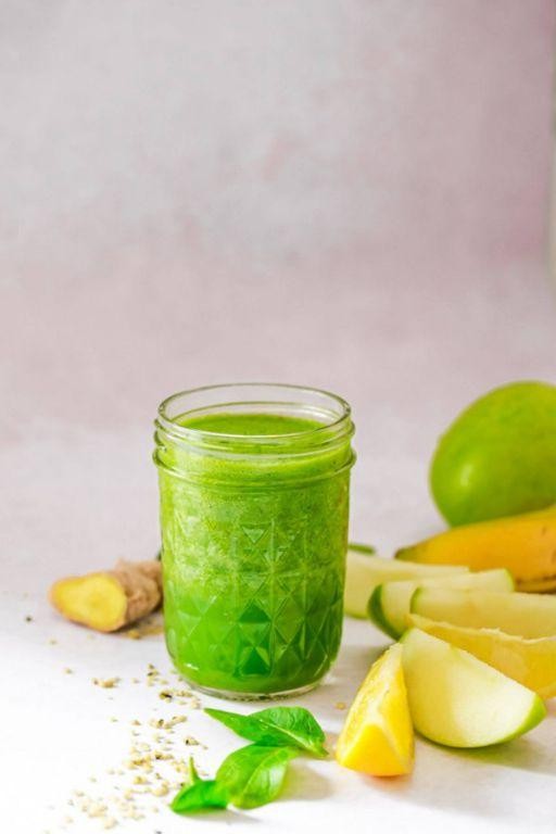 Apple Spinach Lemon Juice