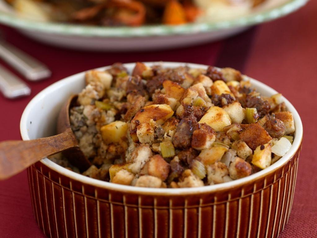 Apple and Sausage Stuffing