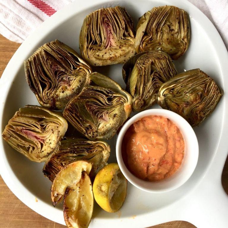 Artichoke and Roasted Red Pepper Hummus