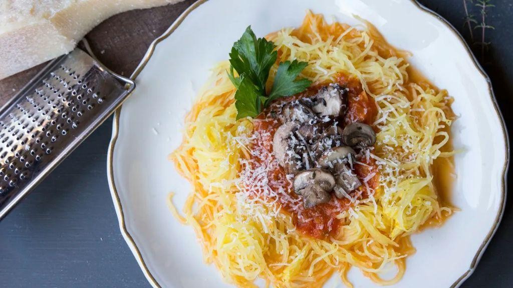Baked Spaghetti Squash with Marinara and Mushrooms