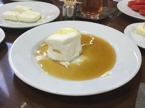 Bal Kaymak (Honey and Clotted Cream)