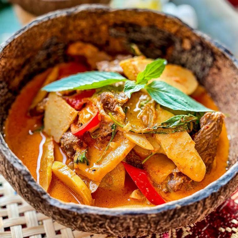 Bamboo Shoot Curry with Coconut Milk