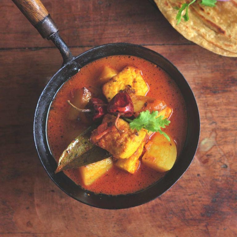 Bangladeshi Chanar Dalna Salad