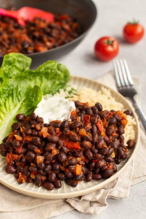 Black Bean and Tomato Stew
