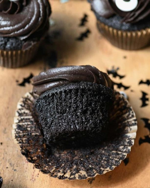 Black Cocoa Powder Cupcakes
