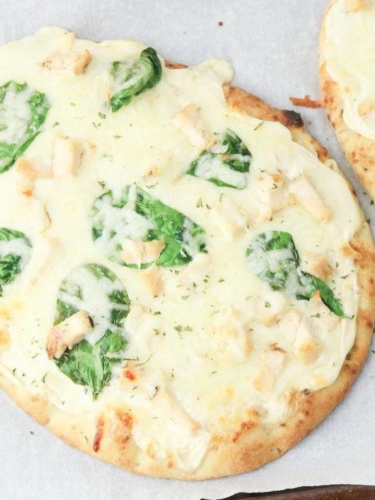 Blackstone Chicken Alfredo Flatbread