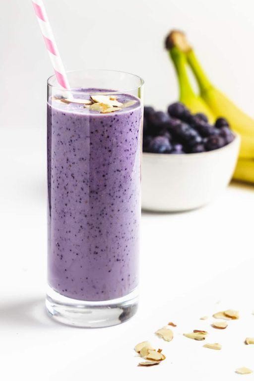 Blueberry Almond Smoothie