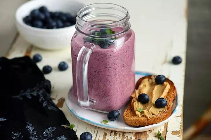 Blueberry Lactation Smoothie