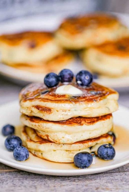 Blueberry and Yogurt Flapjacks