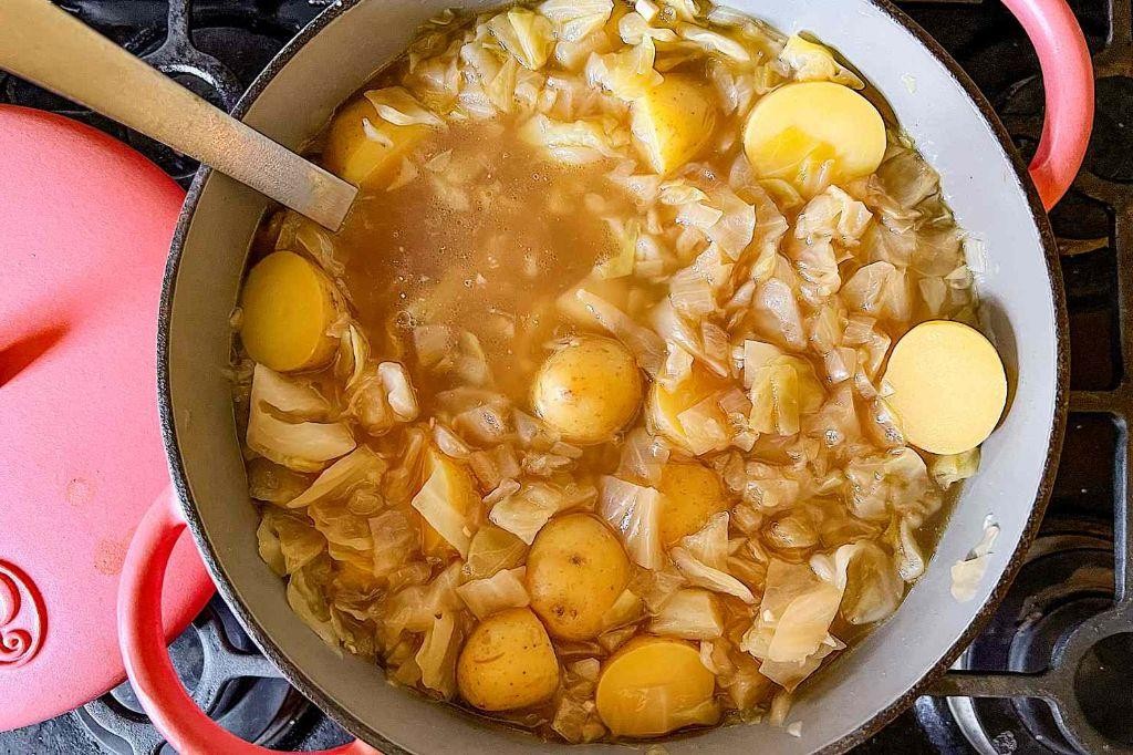 Braised Cabbage and Potato Stew