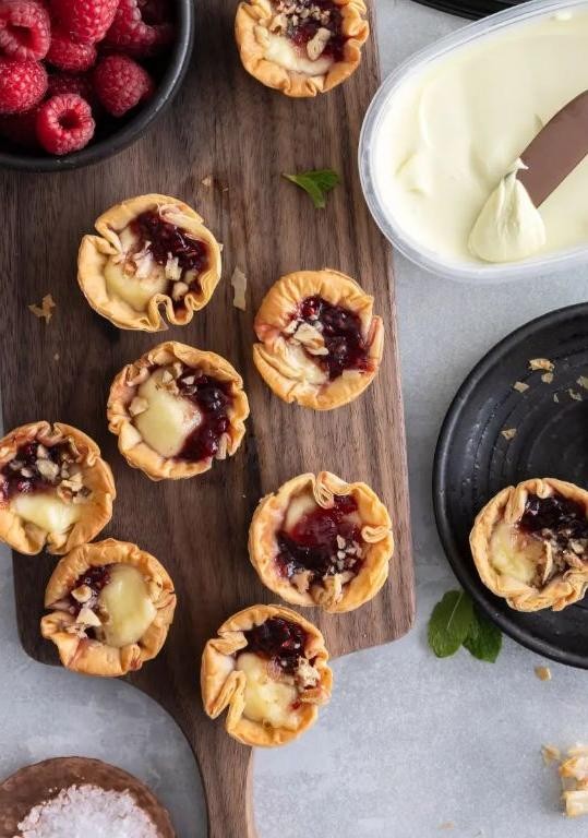 Brie and Raspberry Phyllo Shells