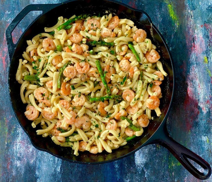 Brie and Shrimp Pasta