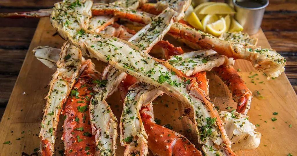 Broiled Crab Legs with Herb Butter