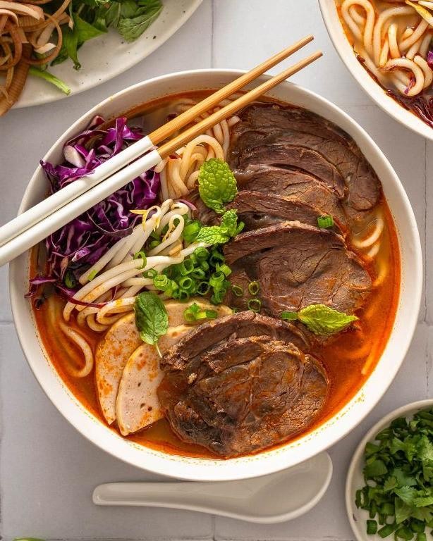 Bun Bo Hue (Spicy Vietnamese Beef Noodle Soup)
