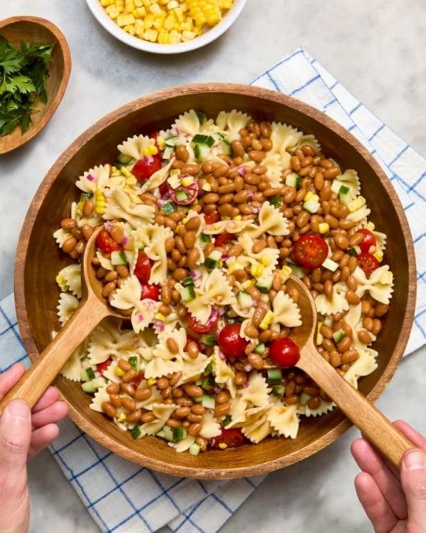 Bush Bean and Tomato Pasta