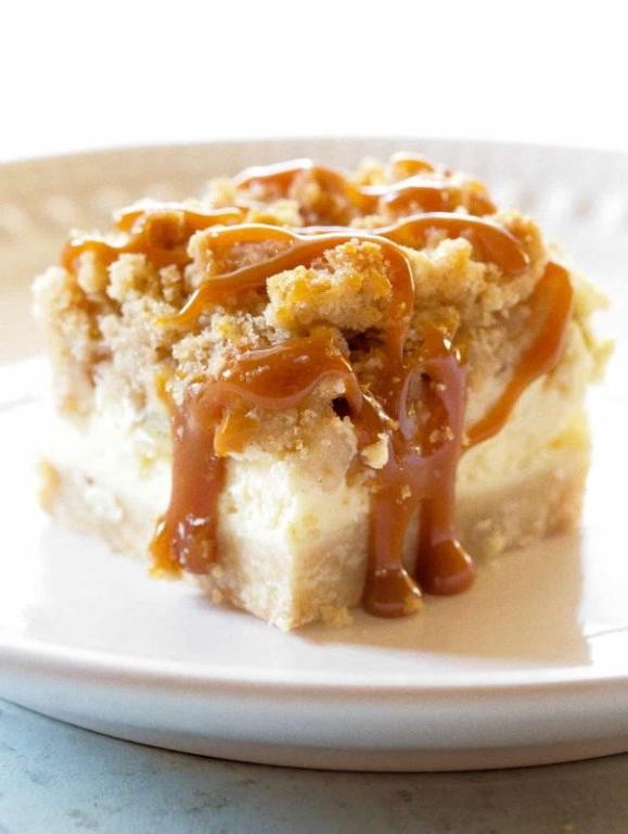 Caramel Apple Cheesecake Bars