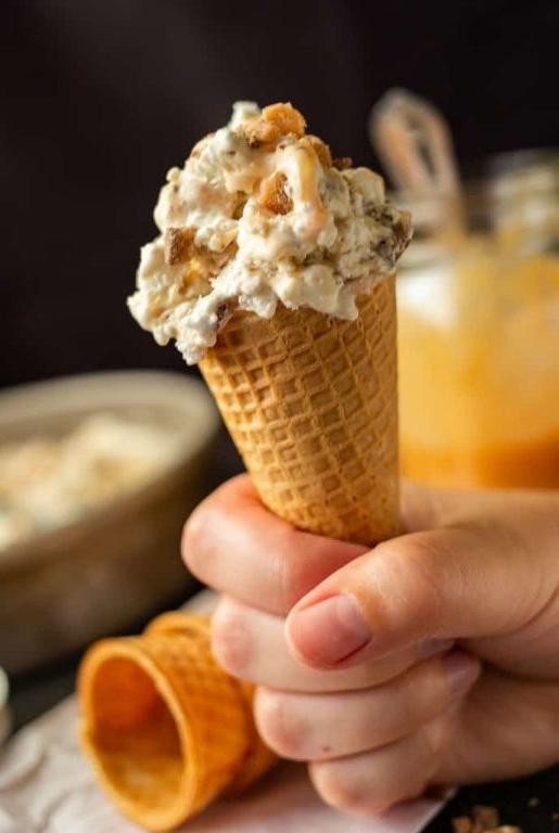 Caramel Swirl Ice Cream with Kraft Caramel Bits