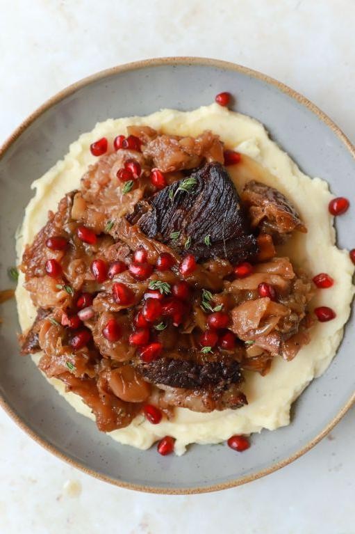 Caramelized Onion and Rib Tips