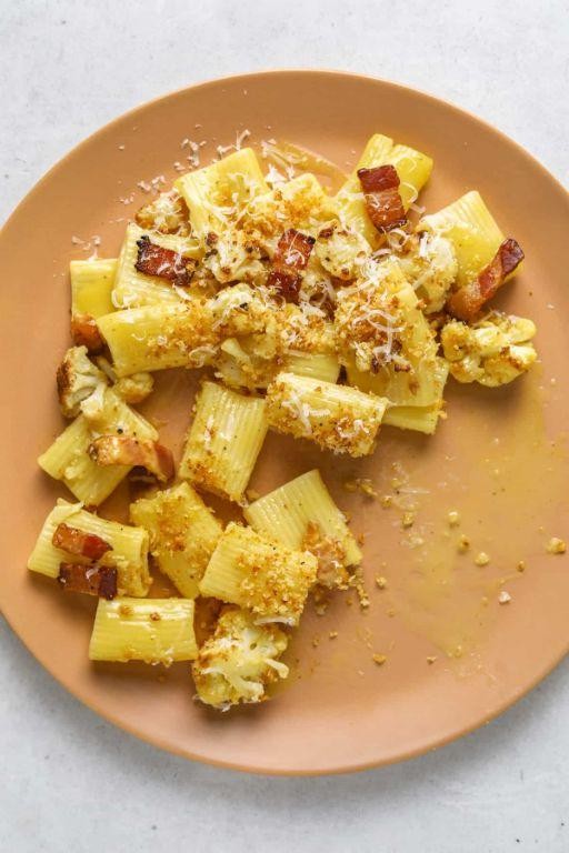 Carbonara with Cauliflower and Crispy Breadcrumbs