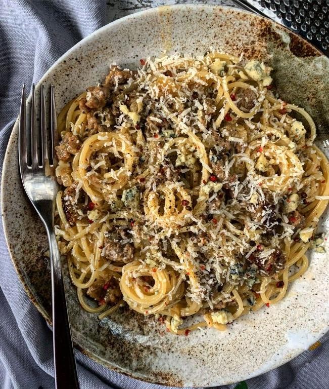 Carbonara with Sausage and Caramelized Onions