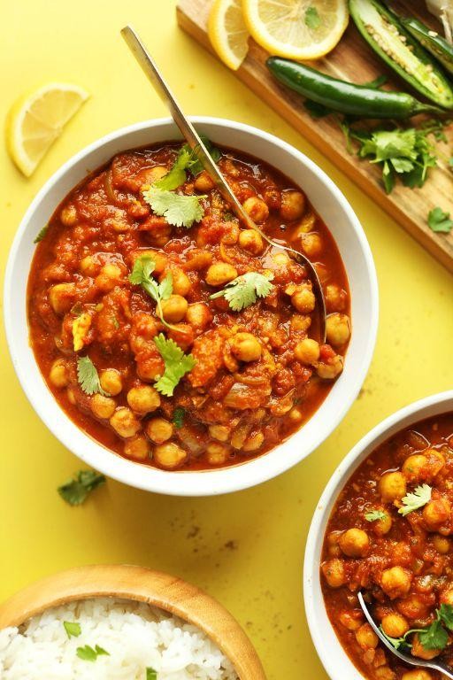 Chana Masala (Chickpea Curry)