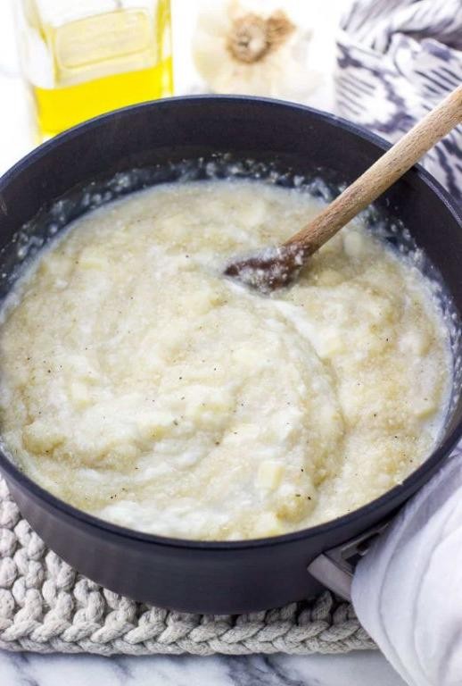 Cheesy Mozzarella Grits