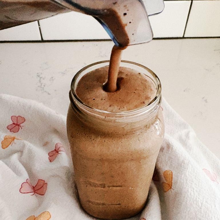 Cherry Vanilla Recovery Smoothie