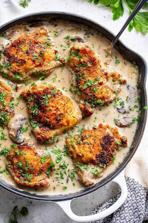 Chicken Breasts with Creamy Garlic and Herb Sauce