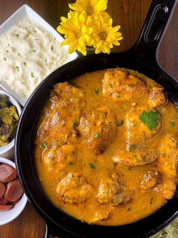 Chicken Brown Gravy