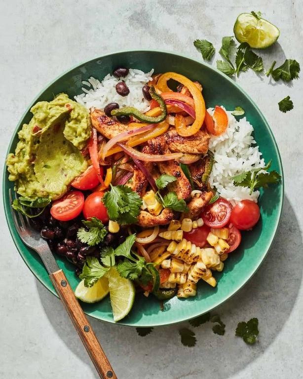 Chicken Fajita Bowl with Bell Peppers